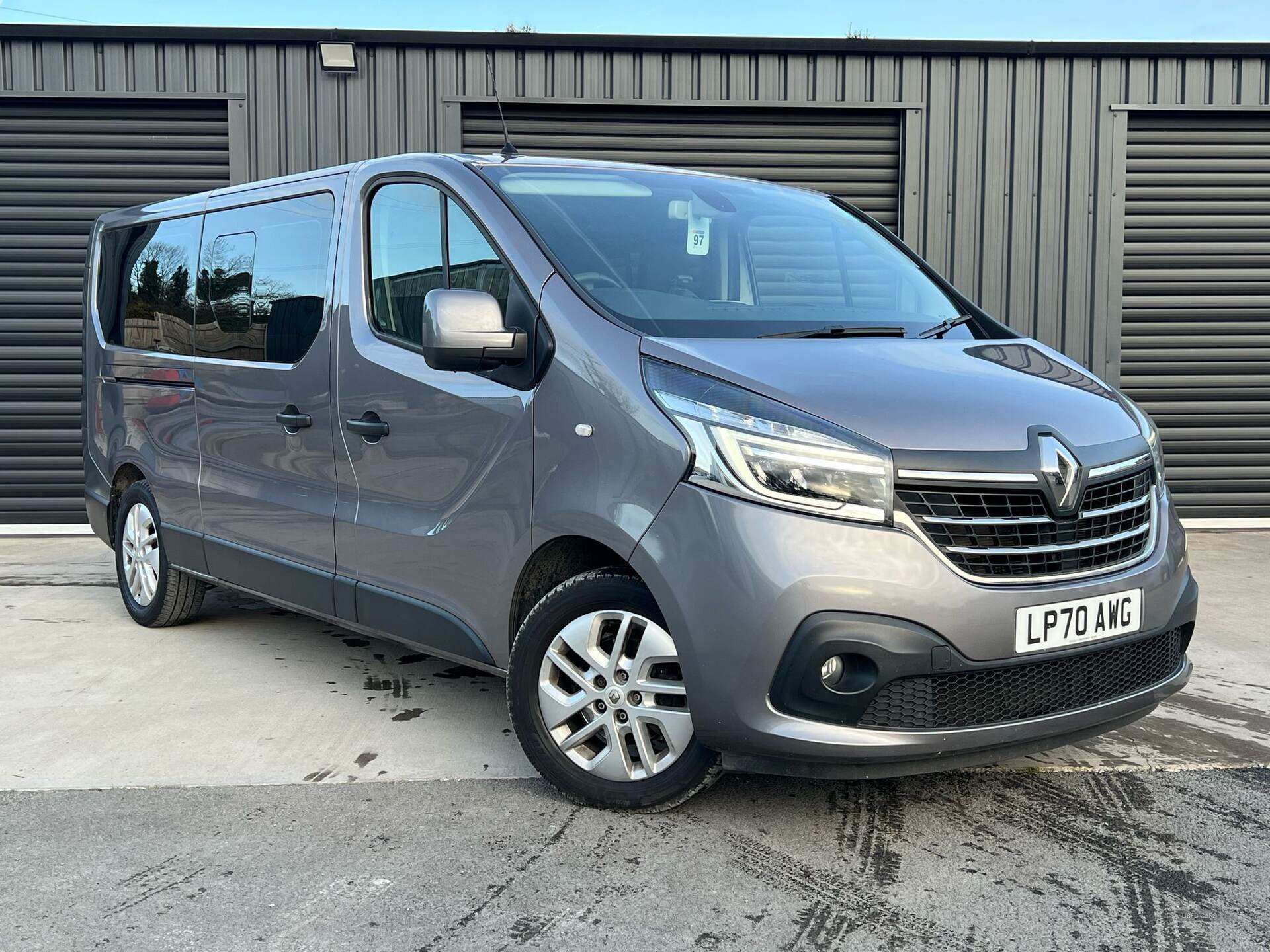 Feb 2021 Renault Trafic LL30 ENERGY dCi 170 Sport Nav 9 Seater EDC