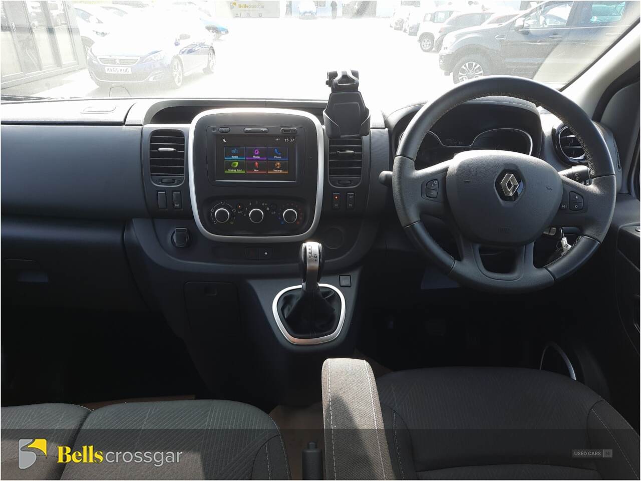 Feb 2021 Renault Trafic LL30 ENERGY dCi 170 Sport Nav 9 Seater EDC