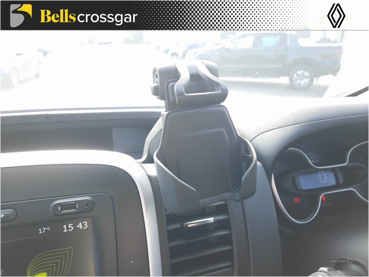 Feb 2021 Renault Trafic LL30 ENERGY dCi 170 Sport Nav 9 Seater EDC