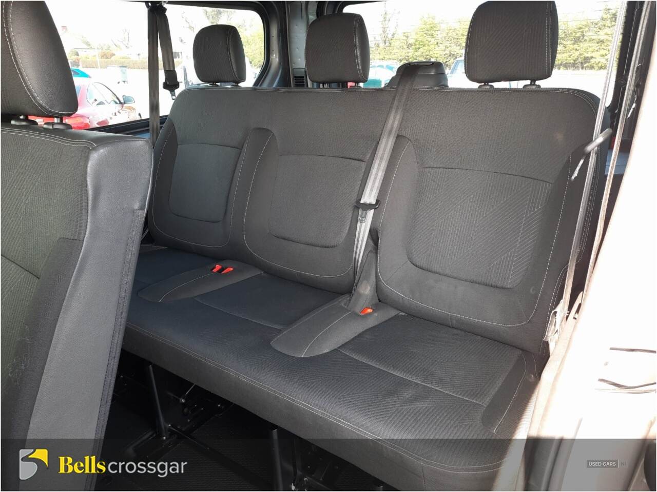 Feb 2021 Renault Trafic LL30 ENERGY dCi 170 Sport Nav 9 Seater EDC