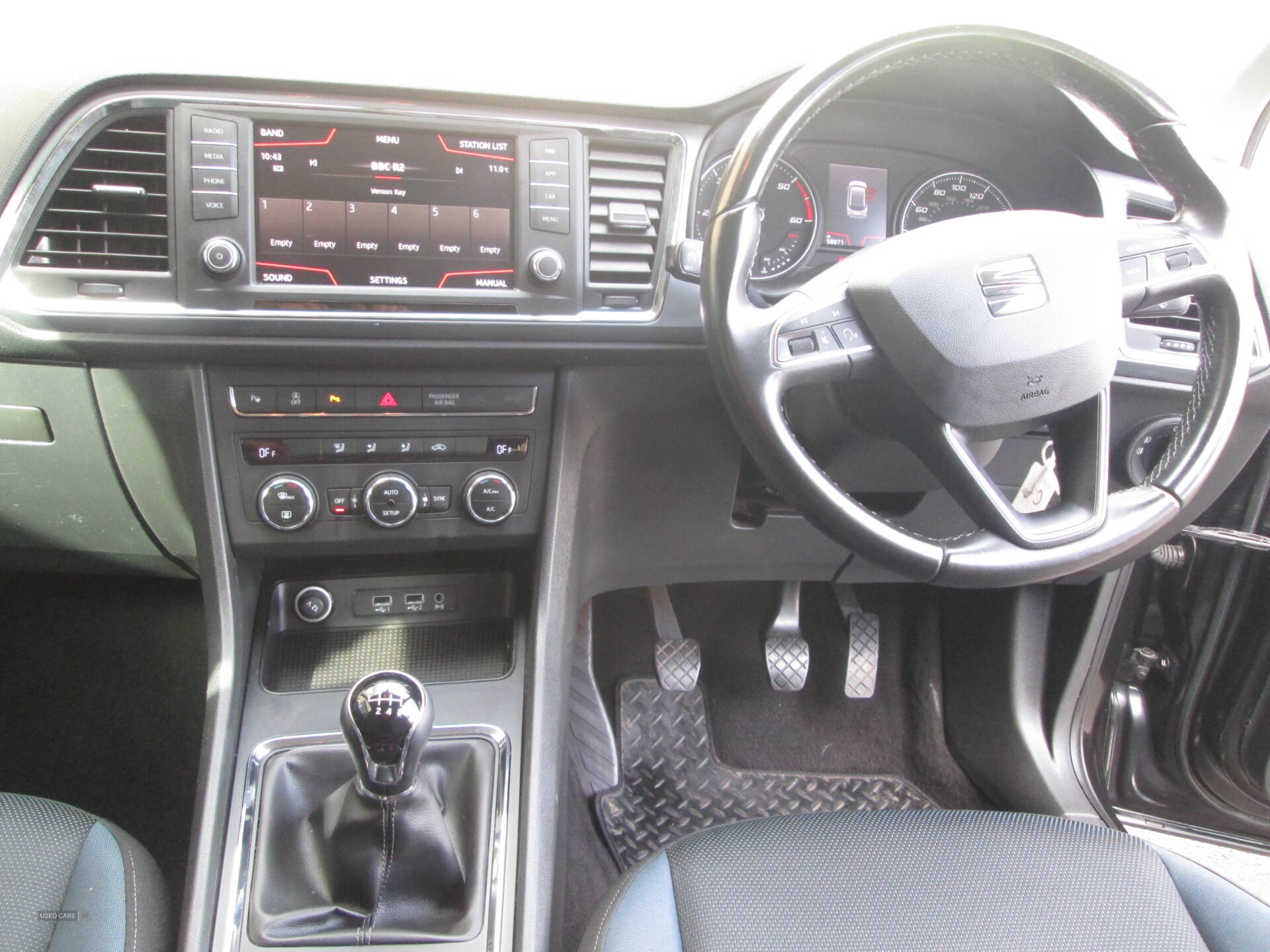 Car Thumbnail 8