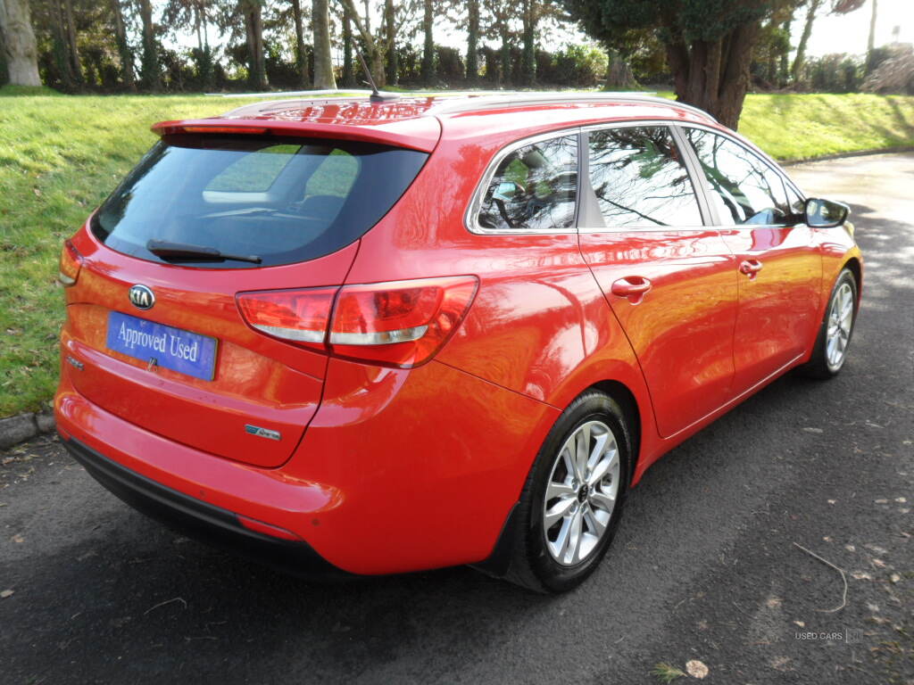 Sep 2015 Kia Ceed 1.6 CRDi ISG 2 5dr
