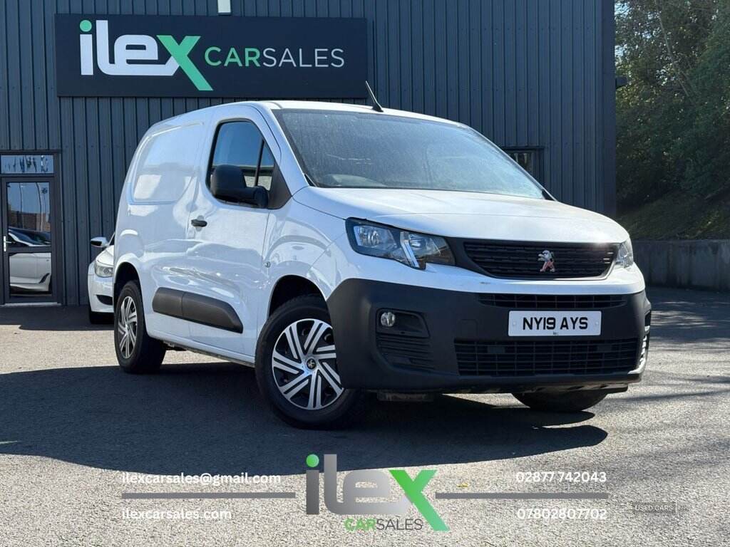 May 2019 Peugeot Partner 1000 1.6 BlueHDi 100 Grip Van