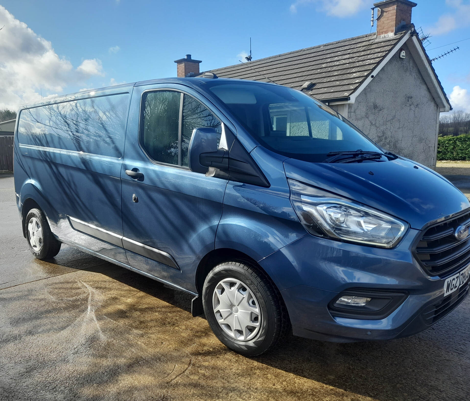 May 2022 Ford Transit Custom 2.0 EcoBlue 130ps Low Roof Trend Van