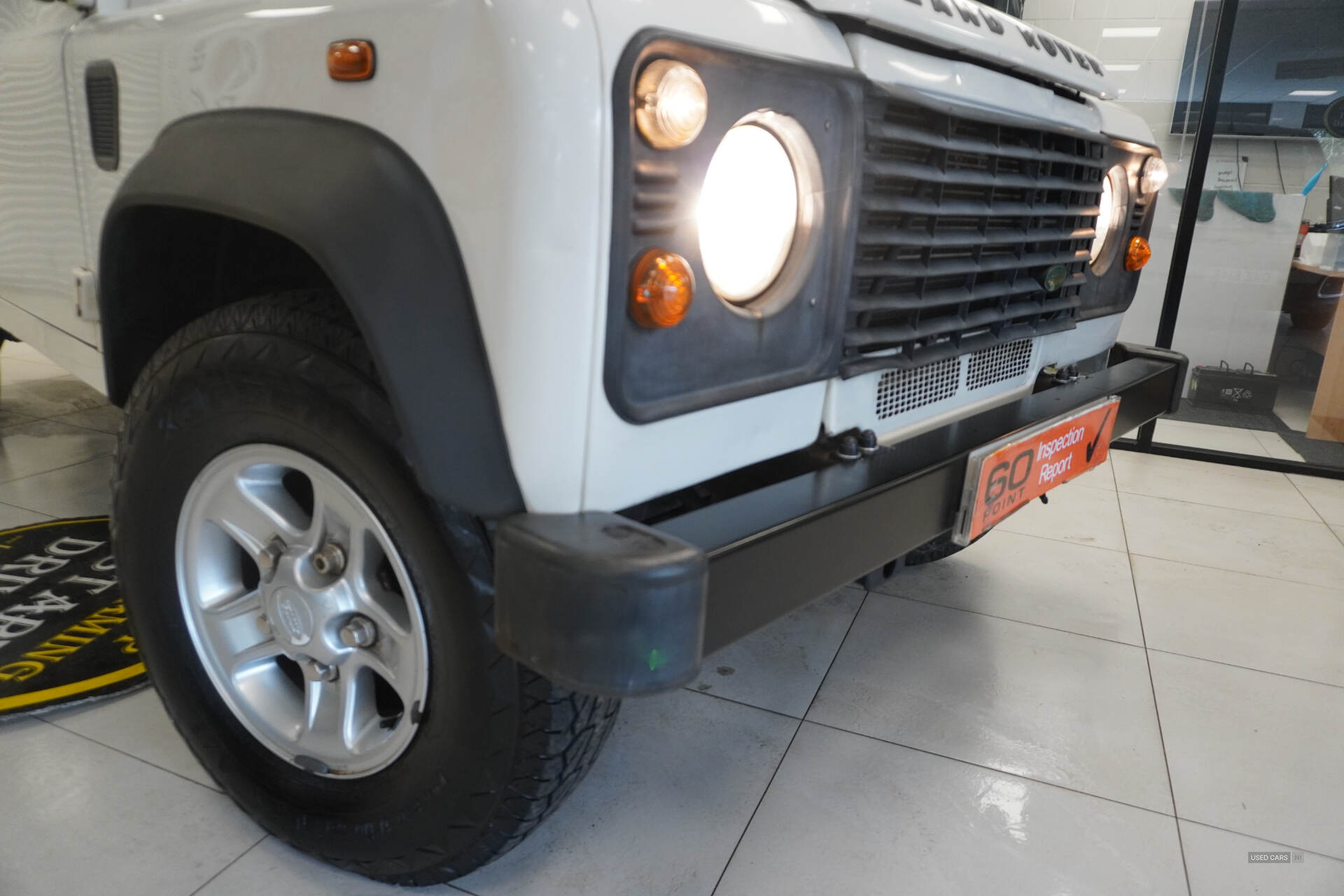 Oct 2009 Land Rover Defender County Station Wagon TDCi