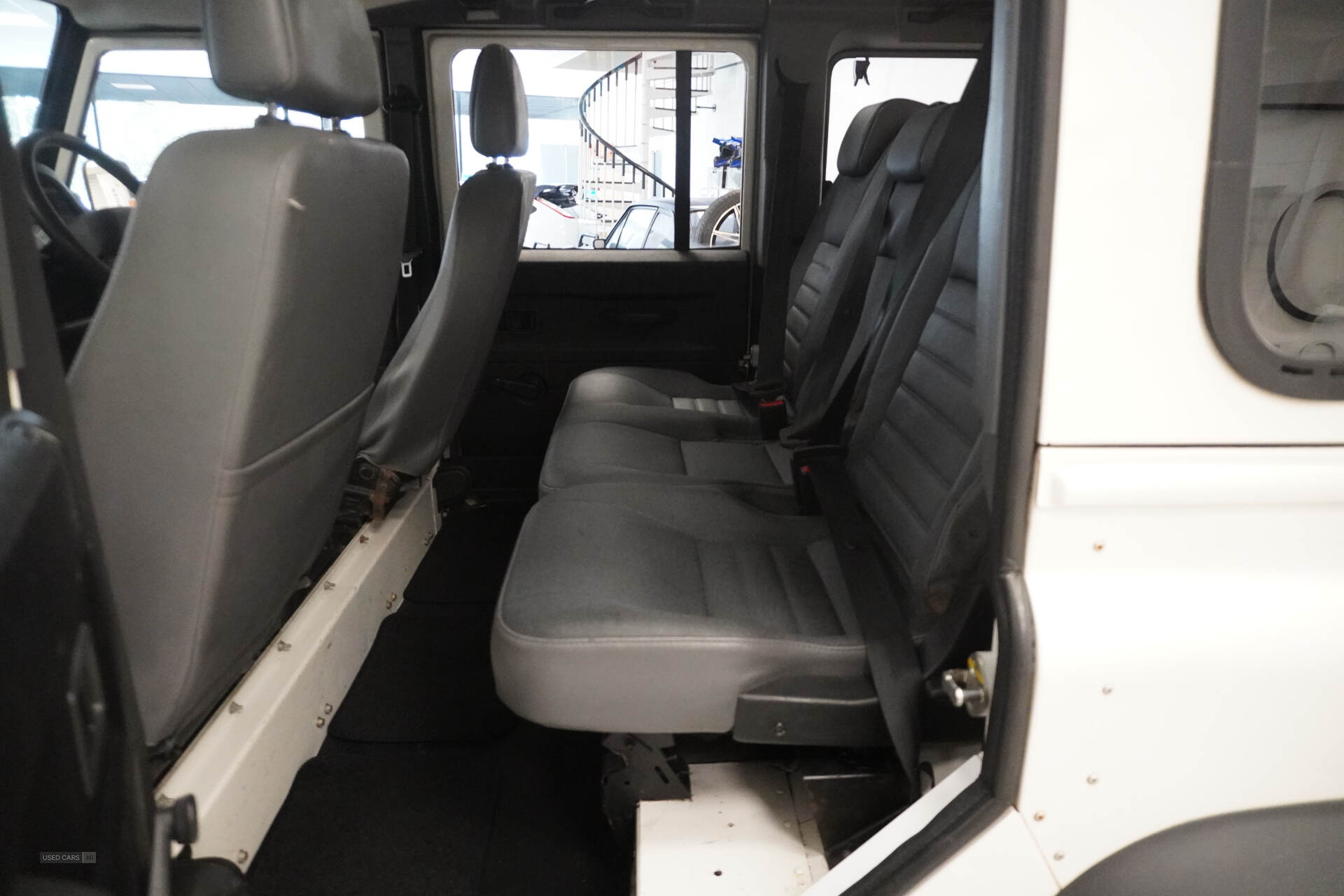 Oct 2009 Land Rover Defender County Station Wagon TDCi