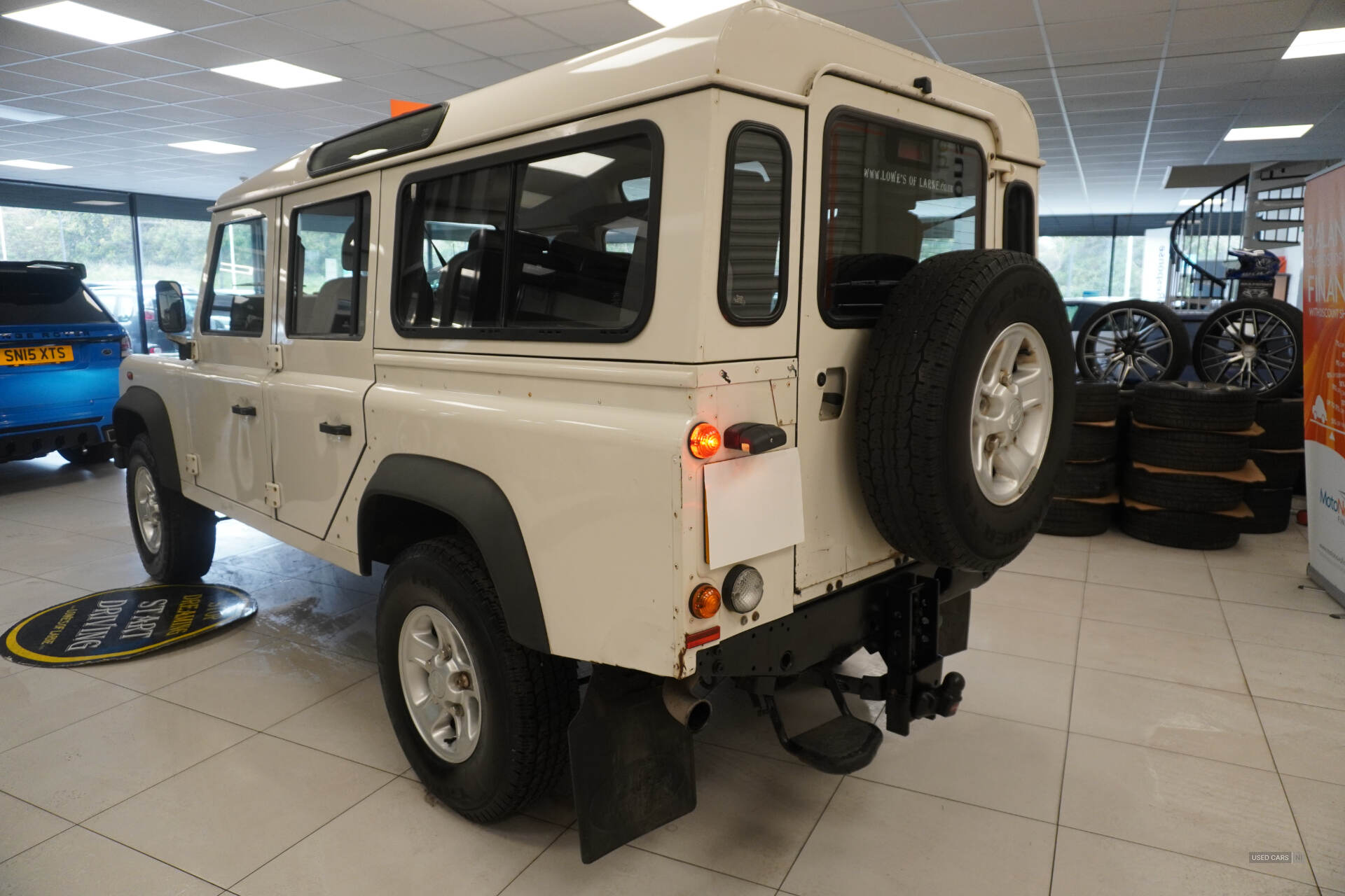 Oct 2009 Land Rover Defender County Station Wagon TDCi
