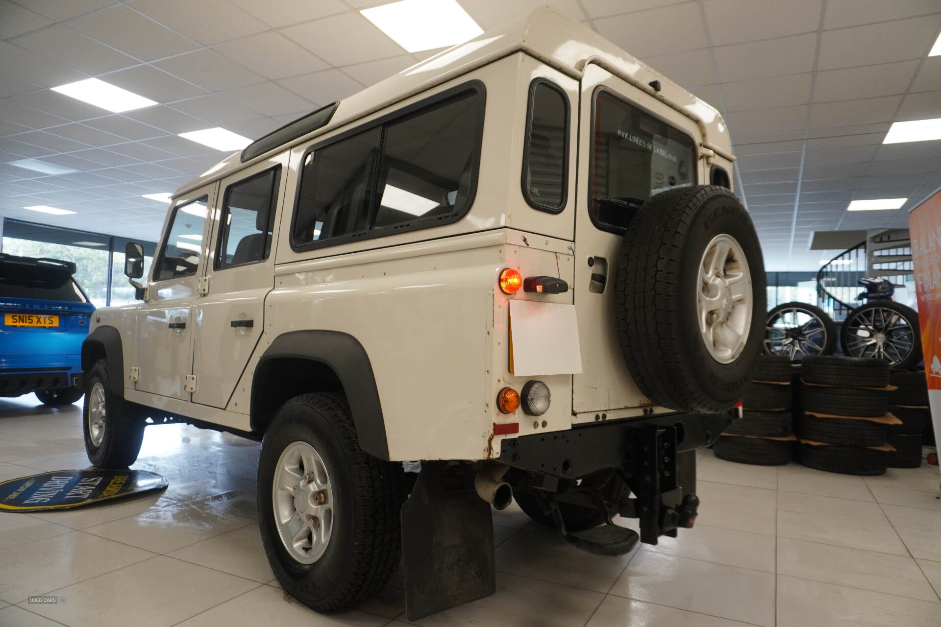 Oct 2009 Land Rover Defender County Station Wagon TDCi
