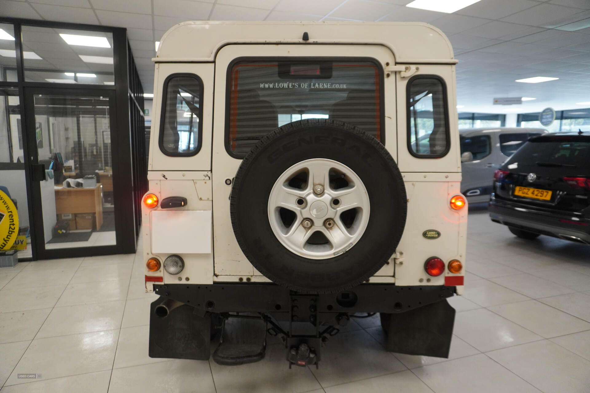 Oct 2009 Land Rover Defender County Station Wagon TDCi