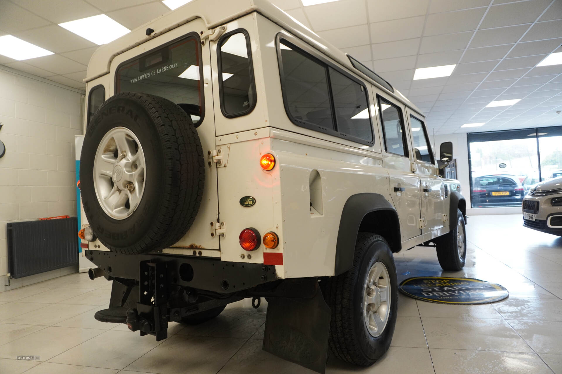Oct 2009 Land Rover Defender County Station Wagon TDCi