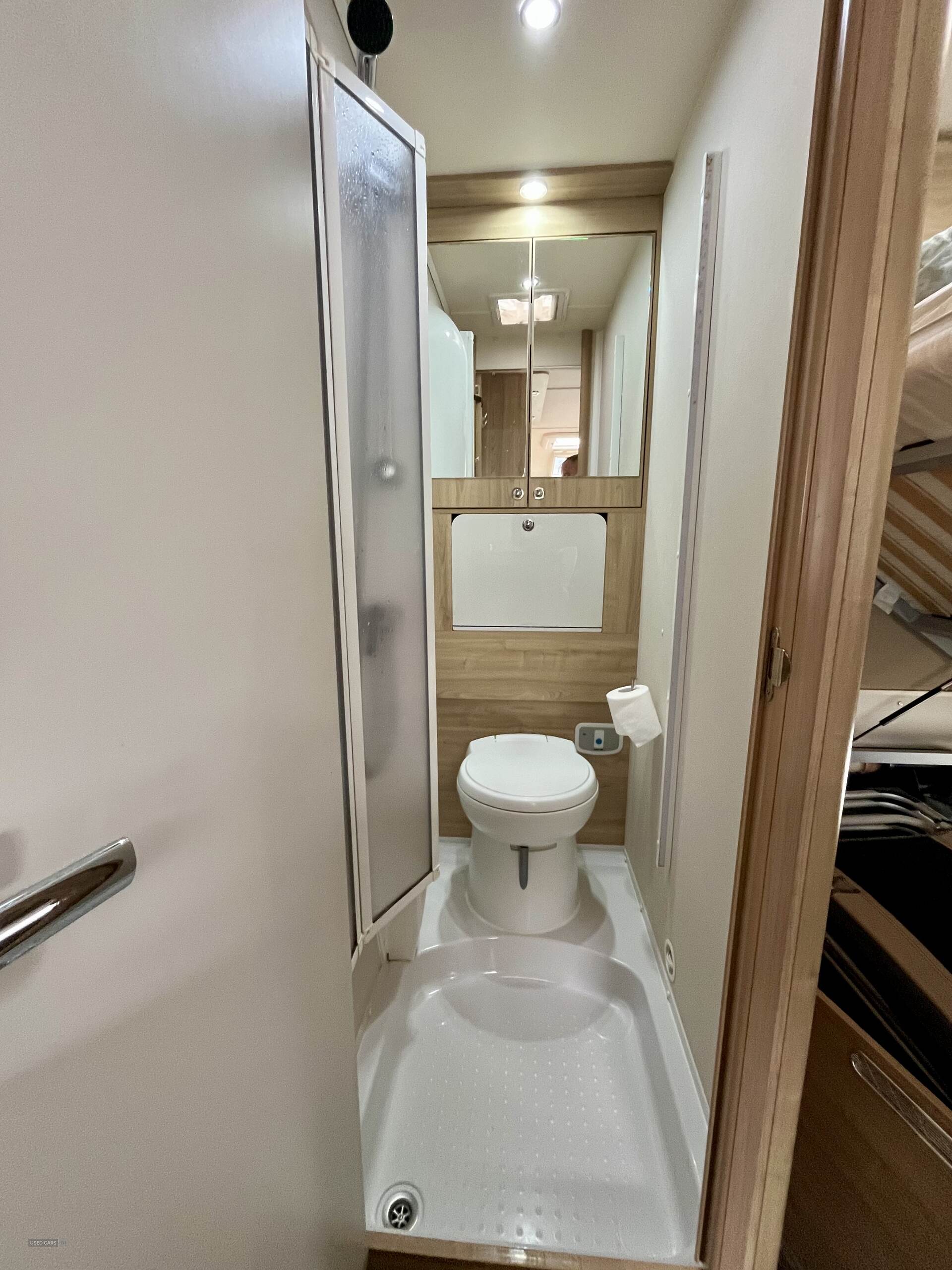 Mar 2017 Elddis Majestic 155 160hp fixed bed, 4 berth, 4 seat belts