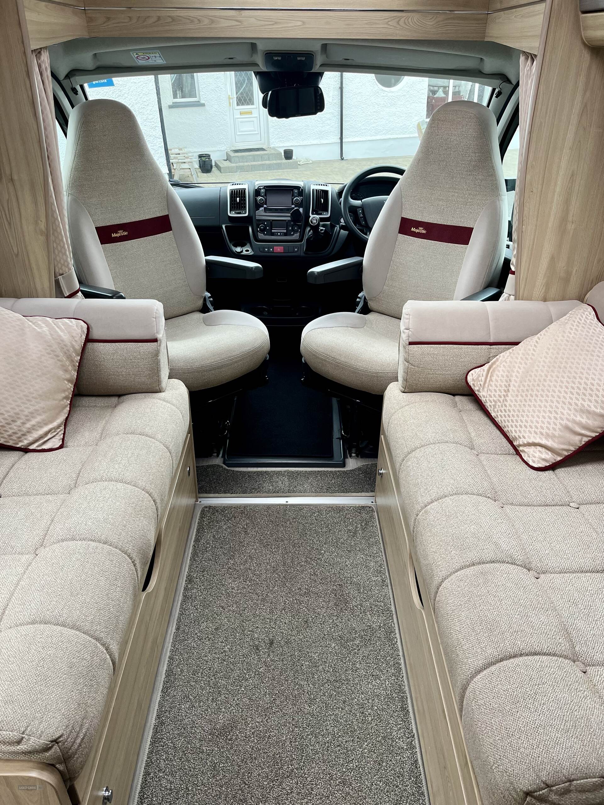 Mar 2017 Elddis Majestic 155 160hp fixed bed, 4 berth, 4 seat belts