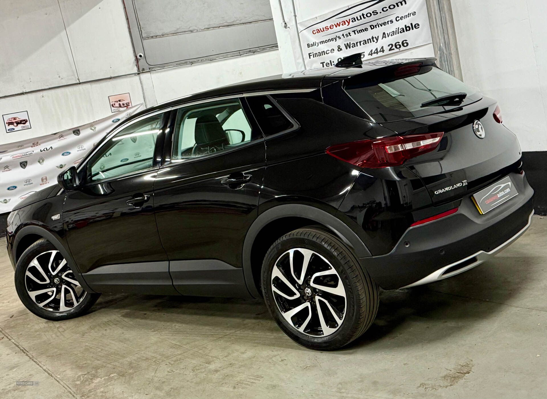 Jun 2019 Vauxhall Grandland X 1.5 Turbo D Elite Nav 5dr