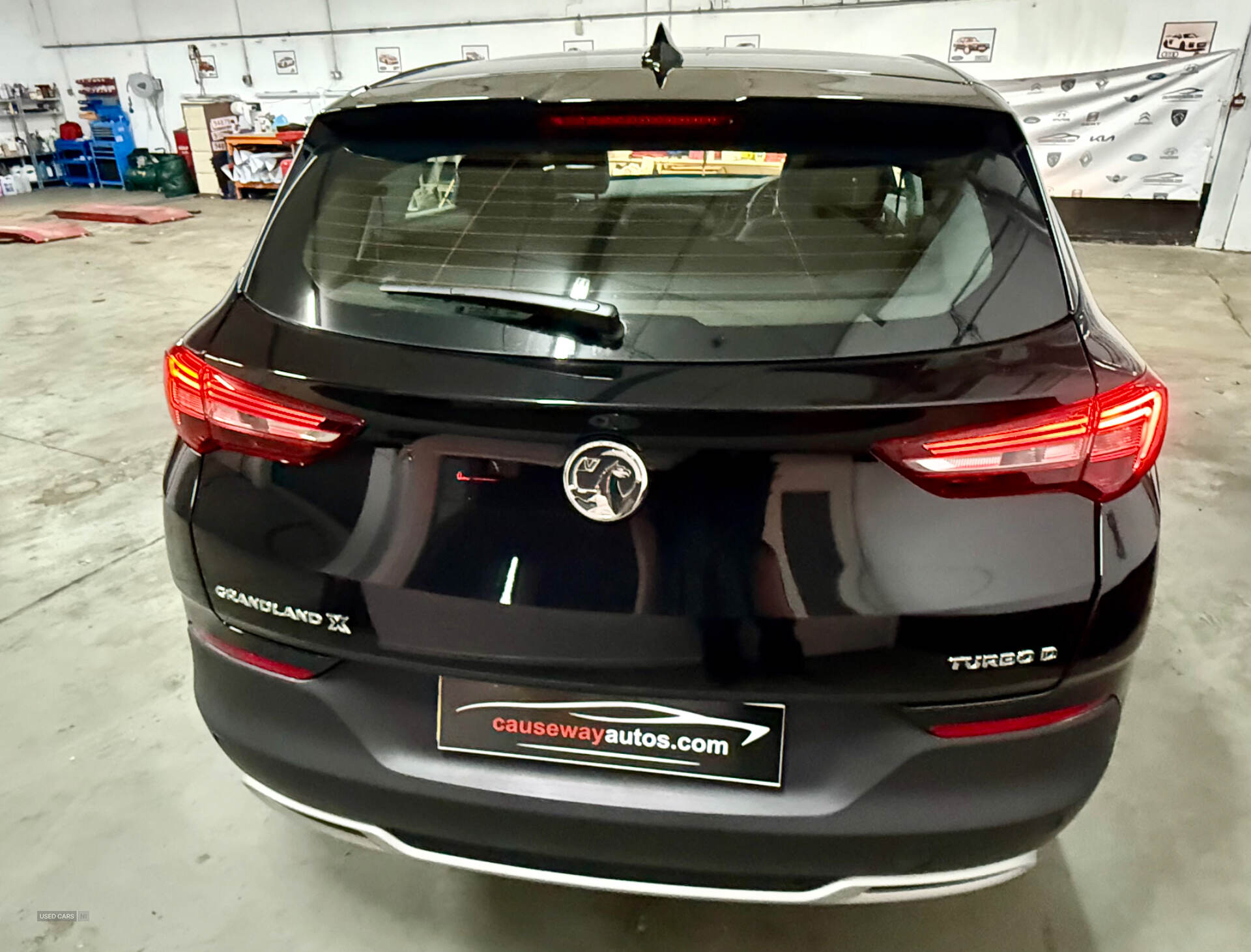 Jun 2019 Vauxhall Grandland X 1.5 Turbo D Elite Nav 5dr