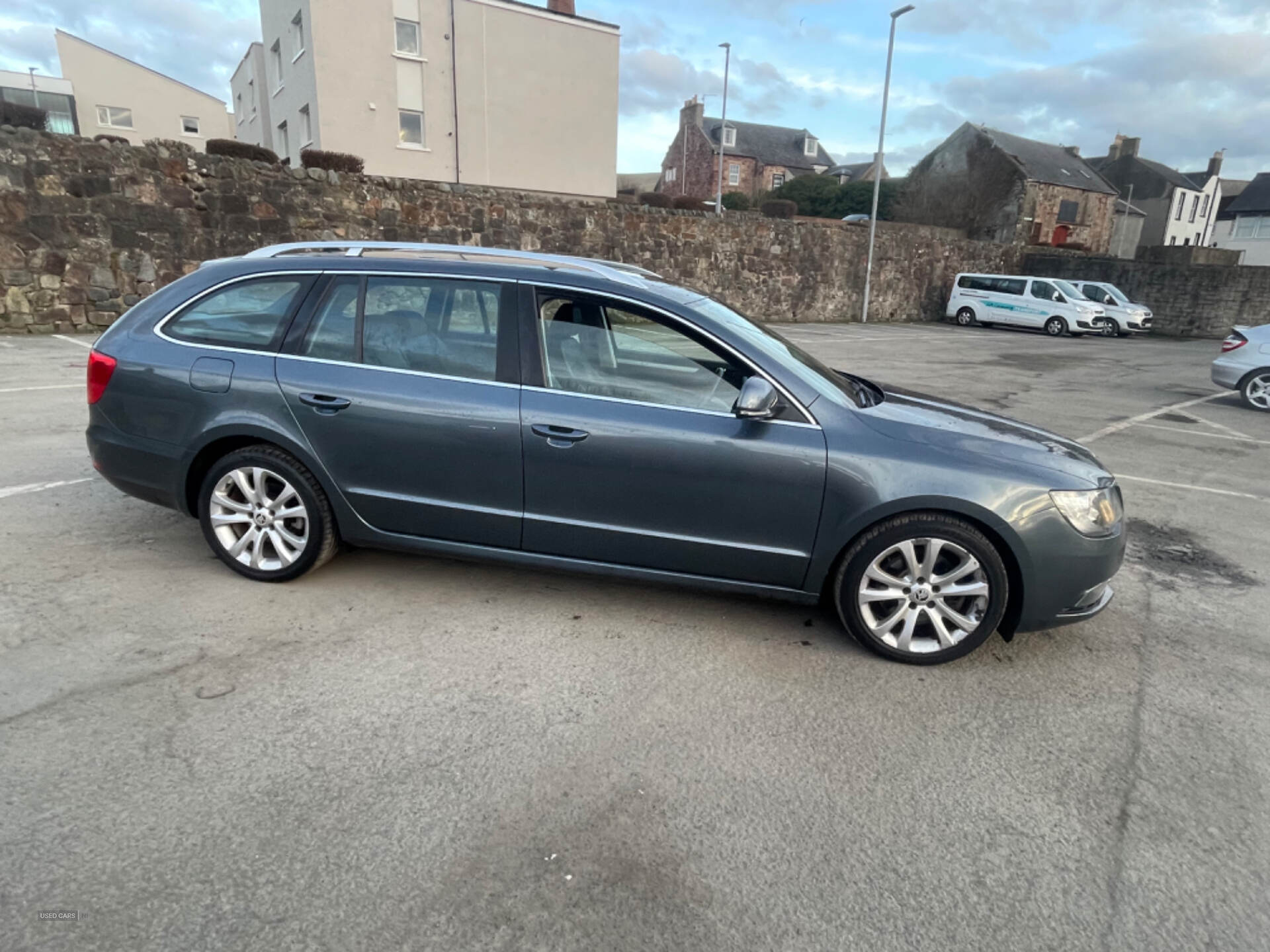 Apr 2015 Skoda Superb 2.0 TDI CR 140 SE 5dr