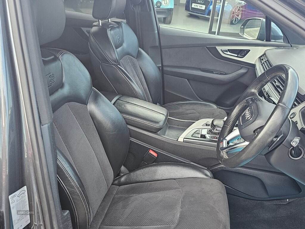 Nov 2015 Audi Q7 3.0 TDI Quattro S Line 5dr Tip Auto