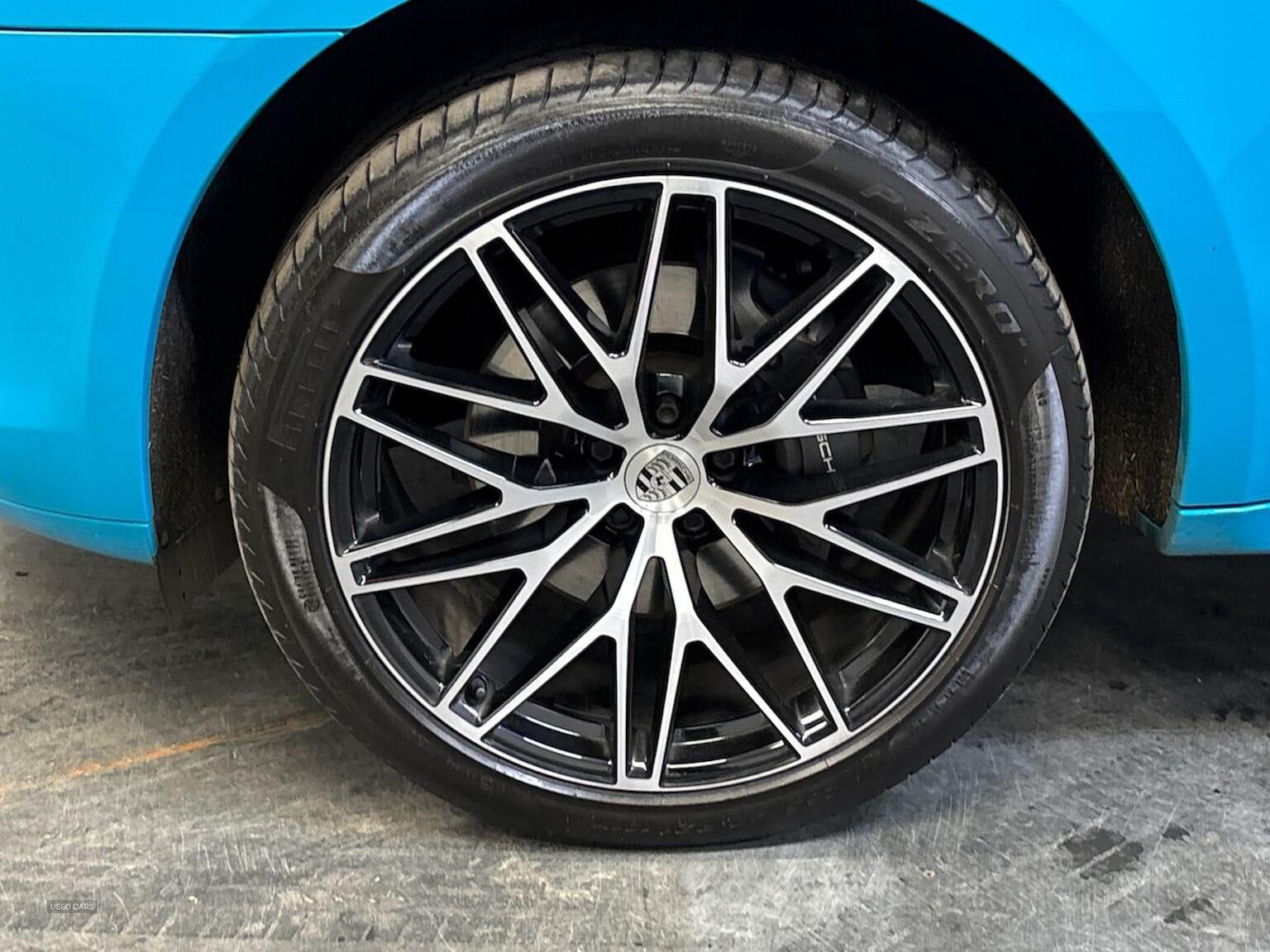 Dec 2021 Porsche Macan 5Dr Pdk