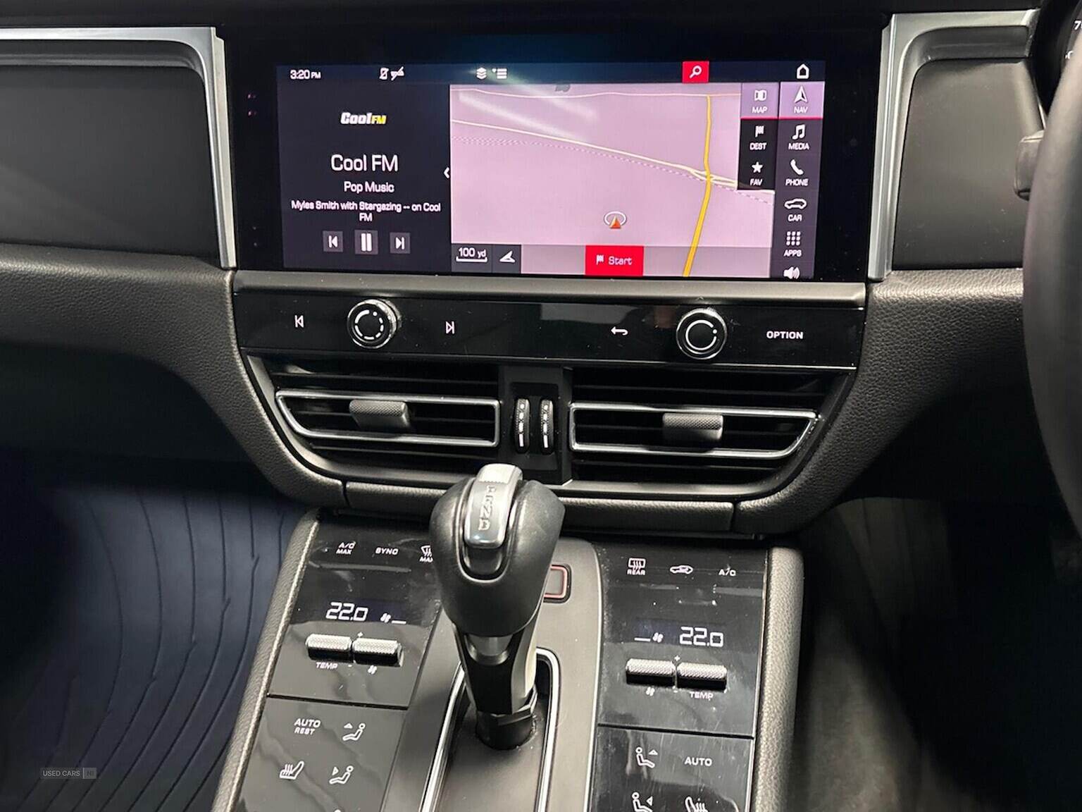 Dec 2021 Porsche Macan 5Dr Pdk
