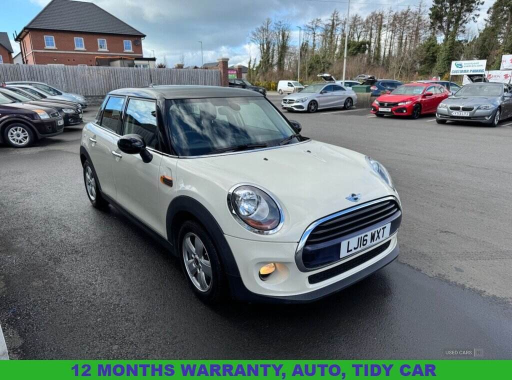 Mar 2016 MINI Hatch 1.5 Cooper 5dr Auto