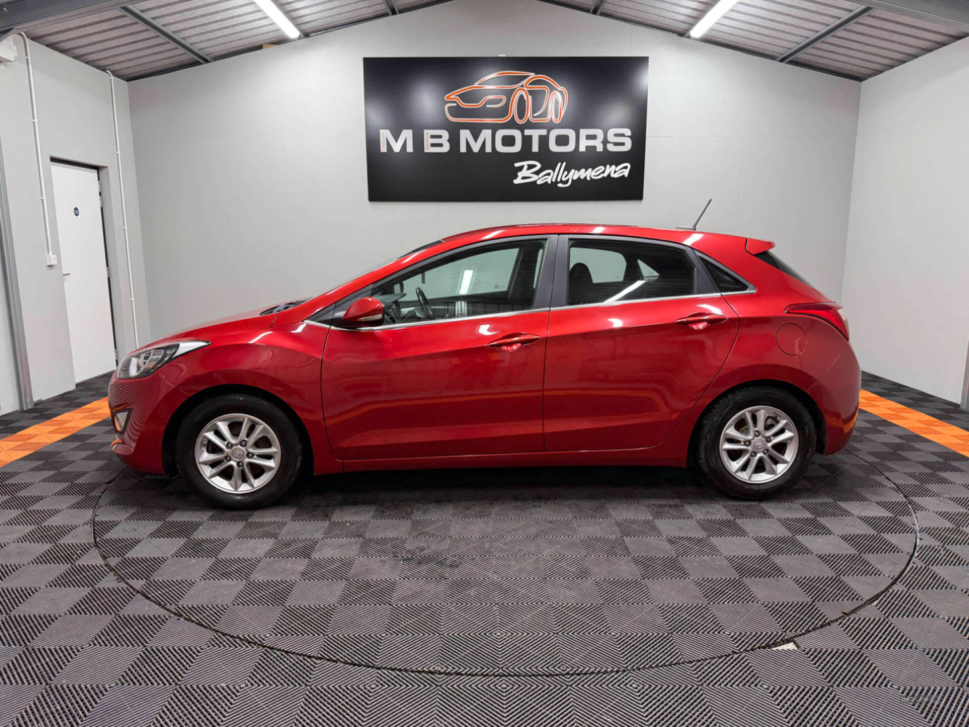 Aug 2015 Hyundai i30 1.6 CRDi Blue Drive SE Nav 5dr