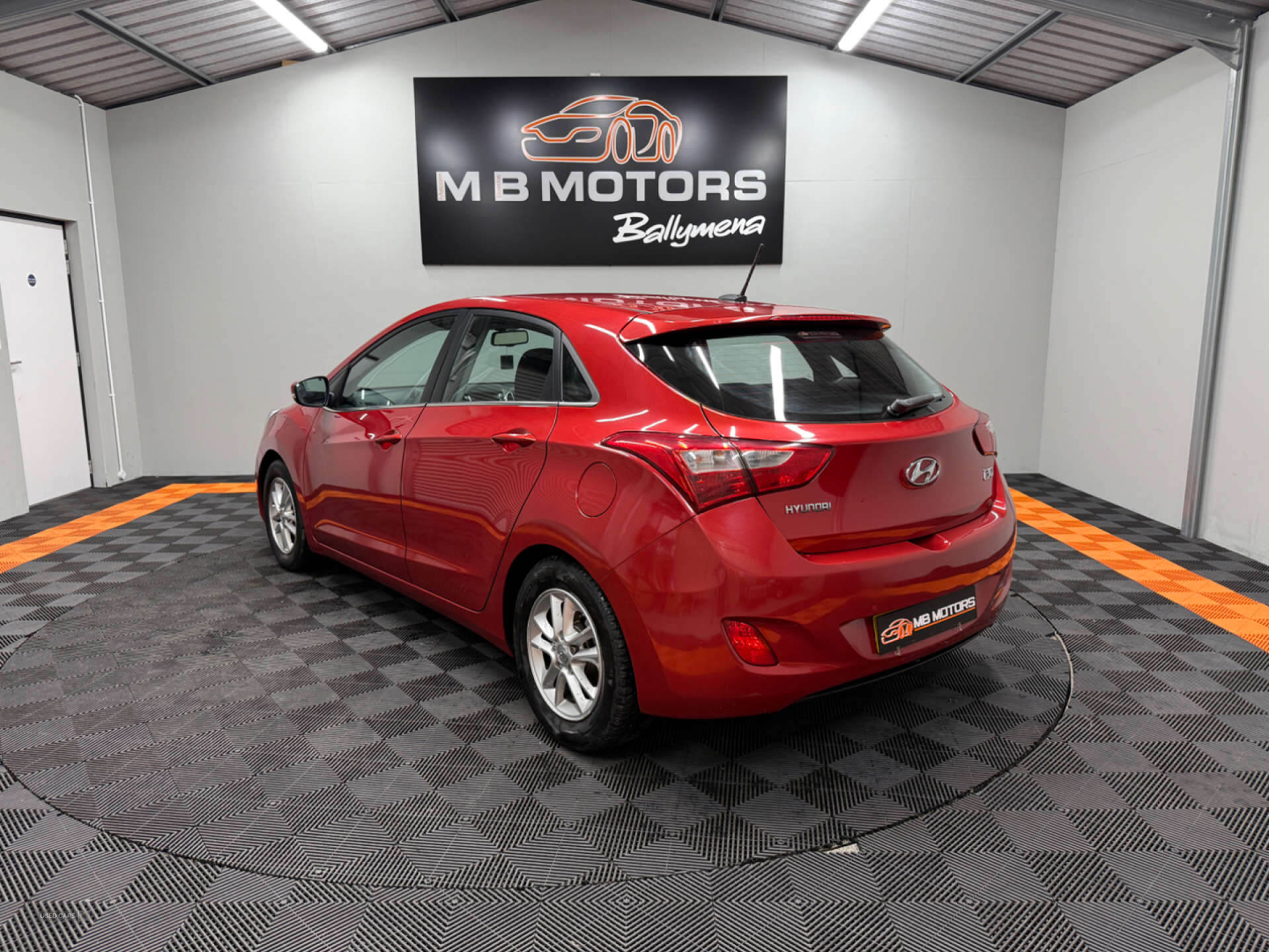 Aug 2015 Hyundai i30 1.6 CRDi Blue Drive SE Nav 5dr