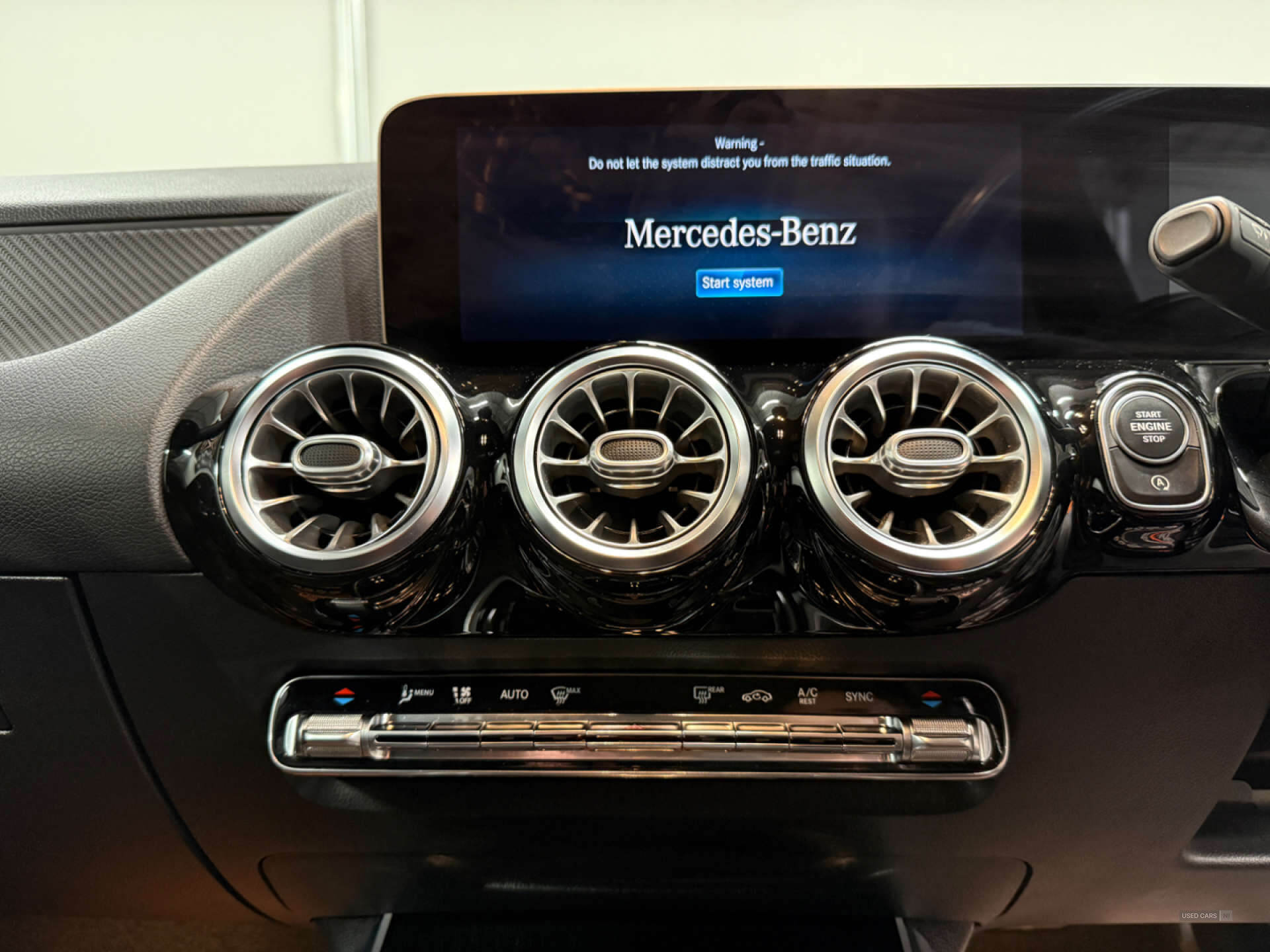 Jun 2020 Mercedes-Benz B-Class B220d AMG Line Premium Plus 5dr Auto