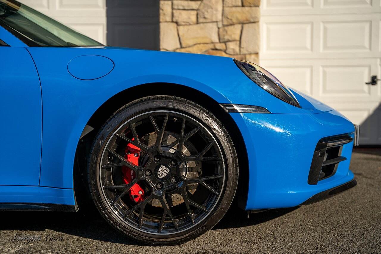 Dec 2021 Porsche 911 S 2dr