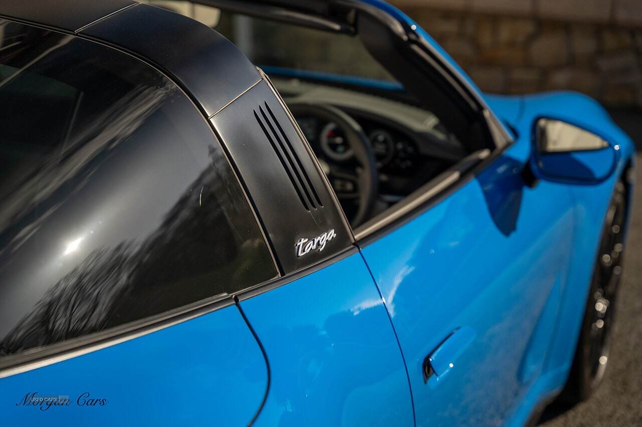Dec 2021 Porsche 911 S 2dr