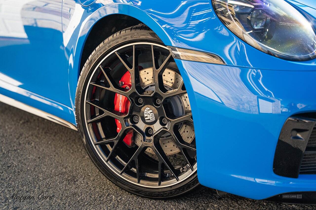 Dec 2021 Porsche 911 S 2dr