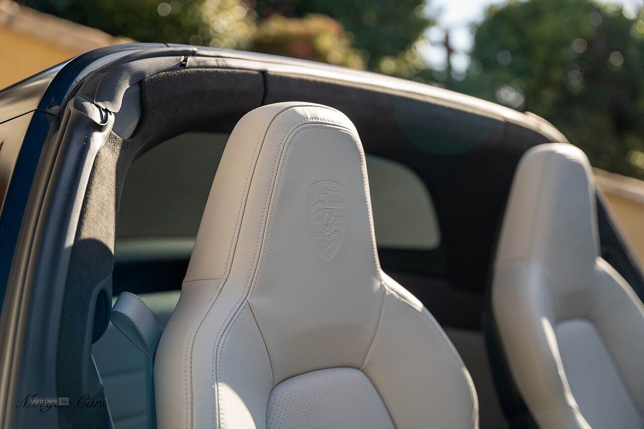 Dec 2021 Porsche 911 S 2dr