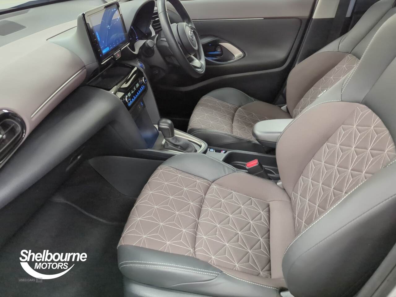Jan 2023 Toyota Yaris Cross 1.5 Hybrid Excel 5dr CVT