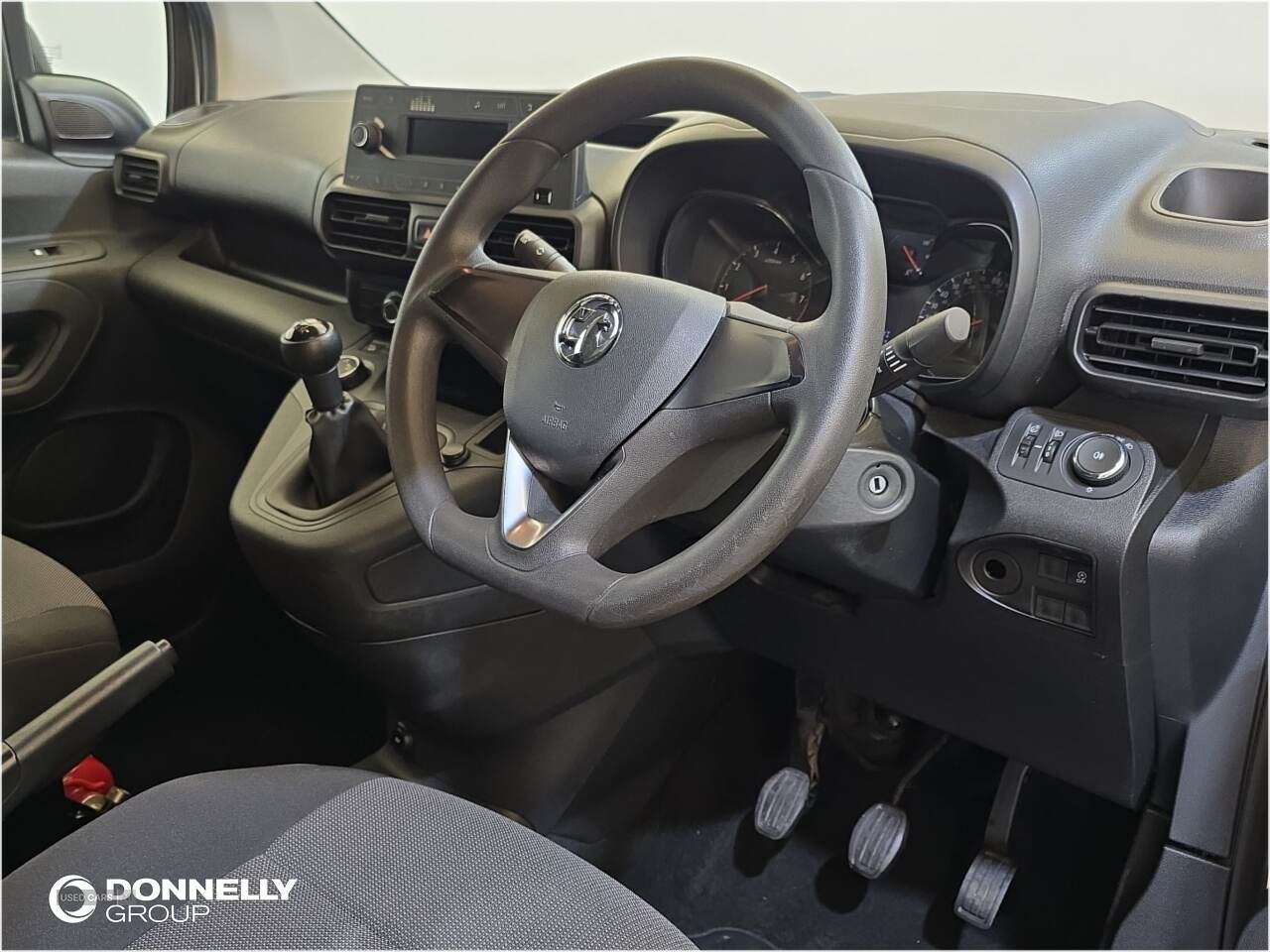 Feb 2020 Vauxhall Combo 2000 1.5 Turbo D 100ps H1 Edition Van