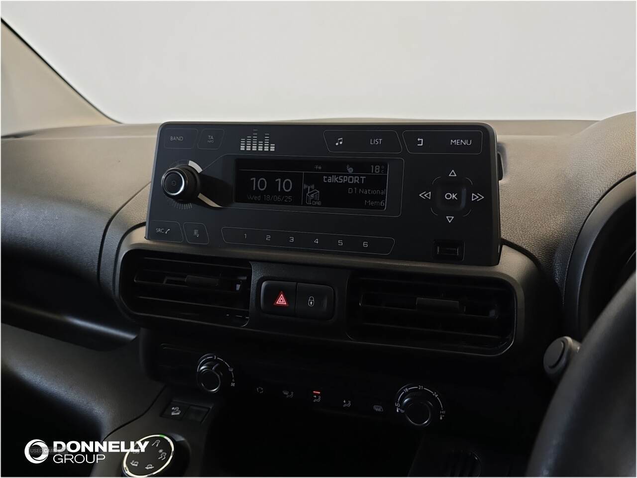 Feb 2020 Vauxhall Combo 2000 1.5 Turbo D 100ps H1 Edition Van