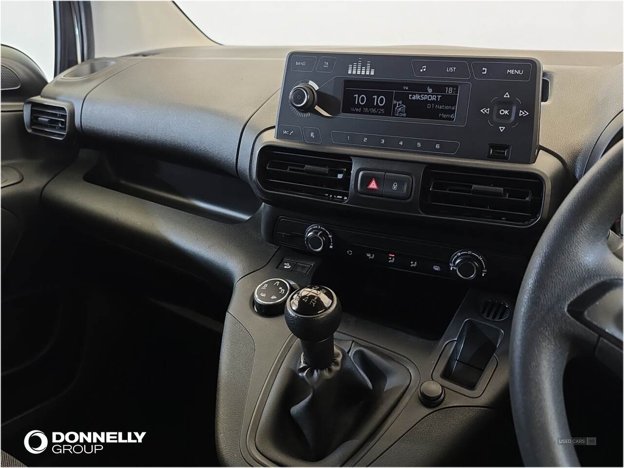 Feb 2020 Vauxhall Combo 2000 1.5 Turbo D 100ps H1 Edition Van