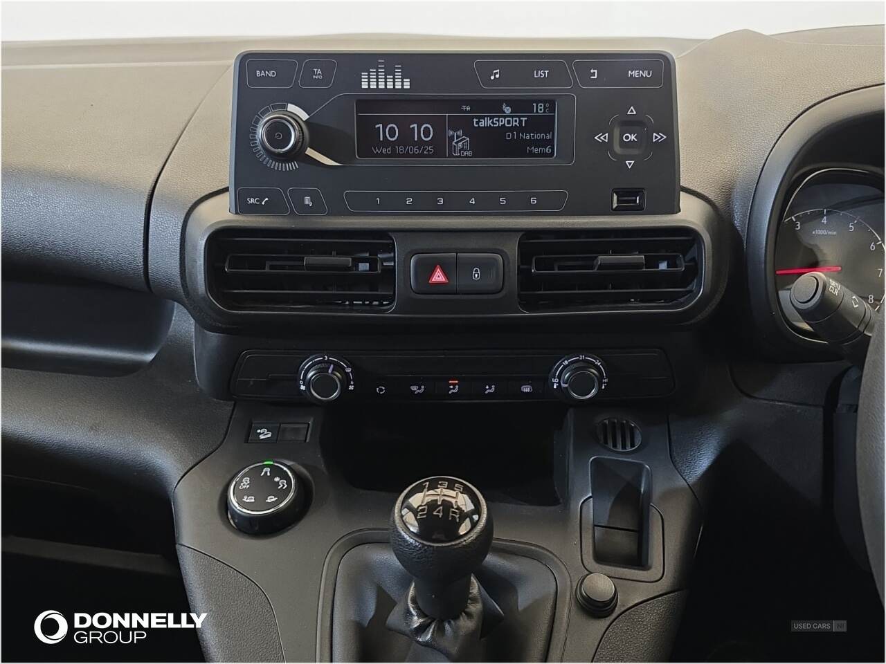 Feb 2020 Vauxhall Combo 2000 1.5 Turbo D 100ps H1 Edition Van