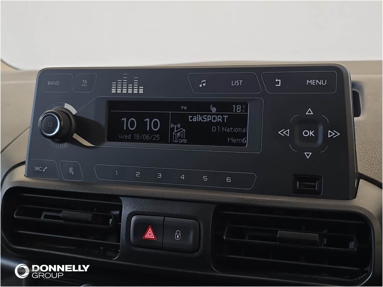 Feb 2020 Vauxhall Combo 2000 1.5 Turbo D 100ps H1 Edition Van