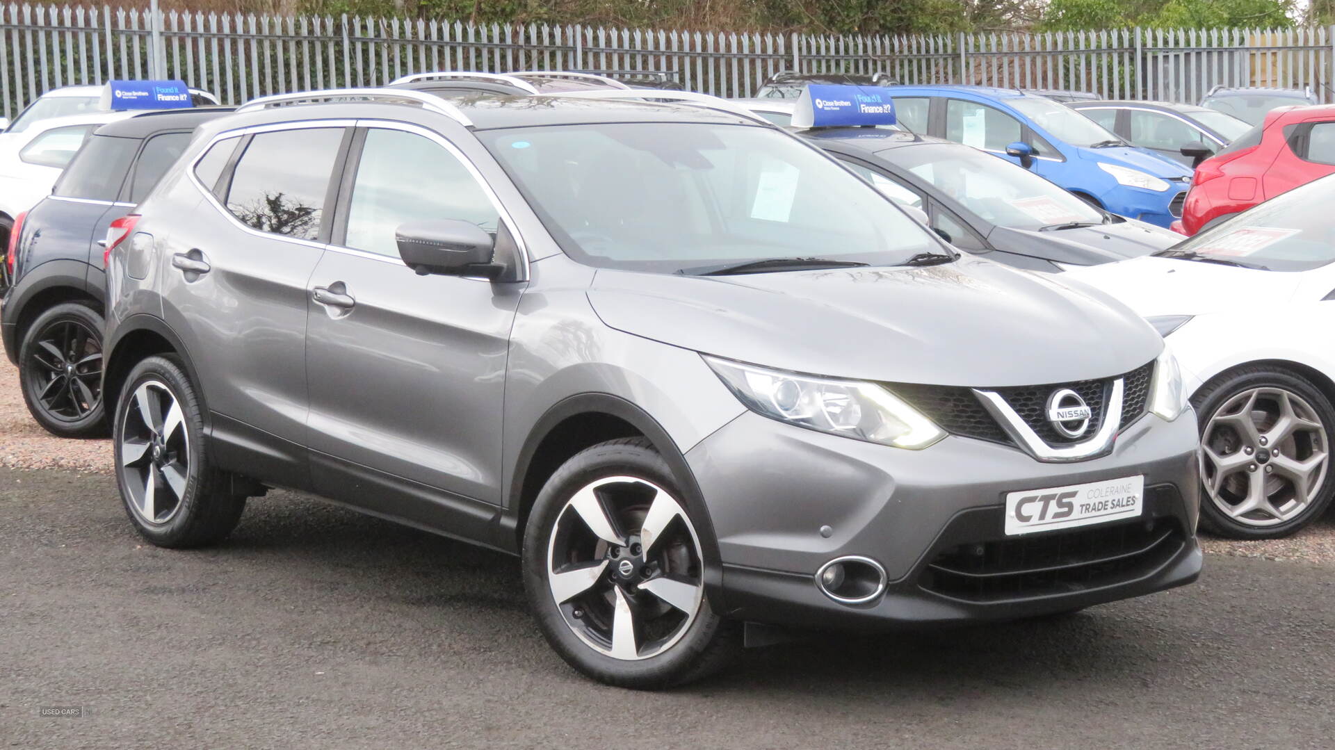 Nissan Qashqai DIESEL HATCHBACK in Derry / Londonderry