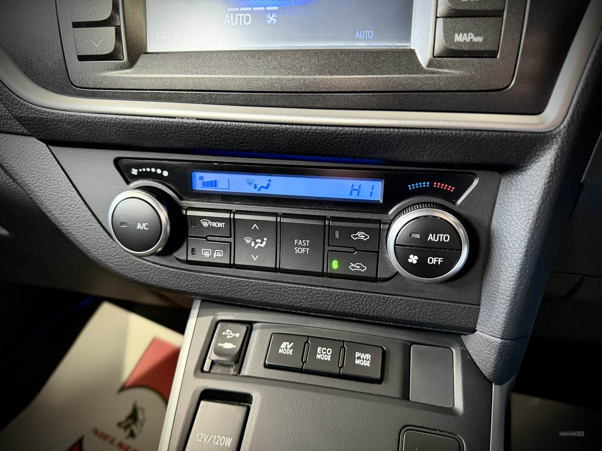 Jun 2014 Toyota Auris 1.8 VVTi Hybrid Icon+ 5dr CVT Auto