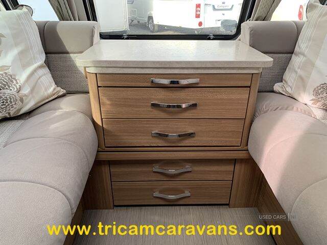 2016 Compass Rallye 636/6 Twin Axle, Fixed Bunks, Double Dinette, Mover