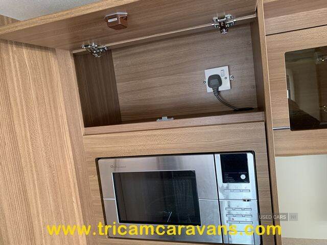 2016 Compass Rallye 636/6 Twin Axle, Fixed Bunks, Double Dinette, Mover