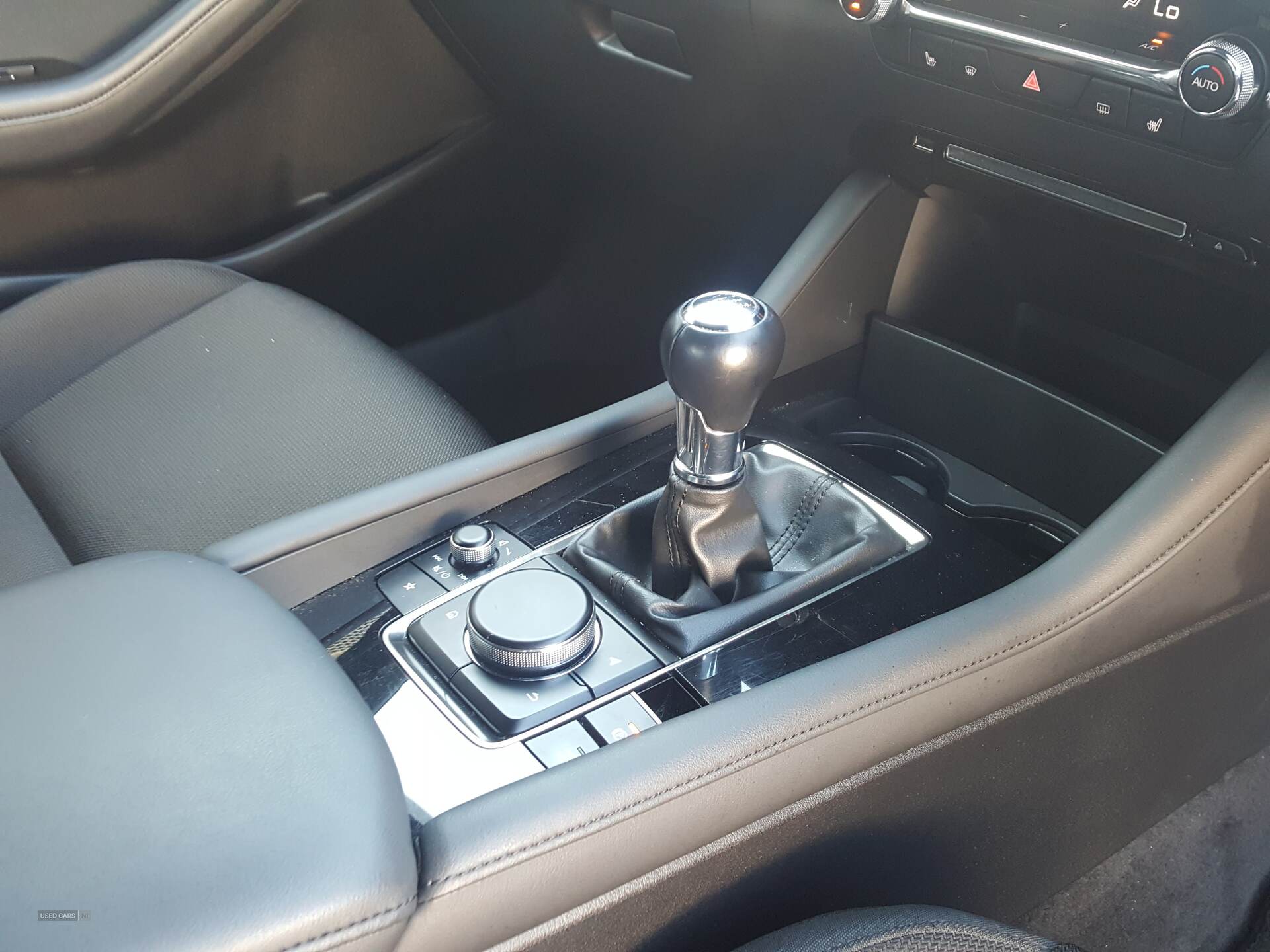 Mar 2020 Mazda 3 2.0 Skyactiv G MHEV SE-L Lux 5dr