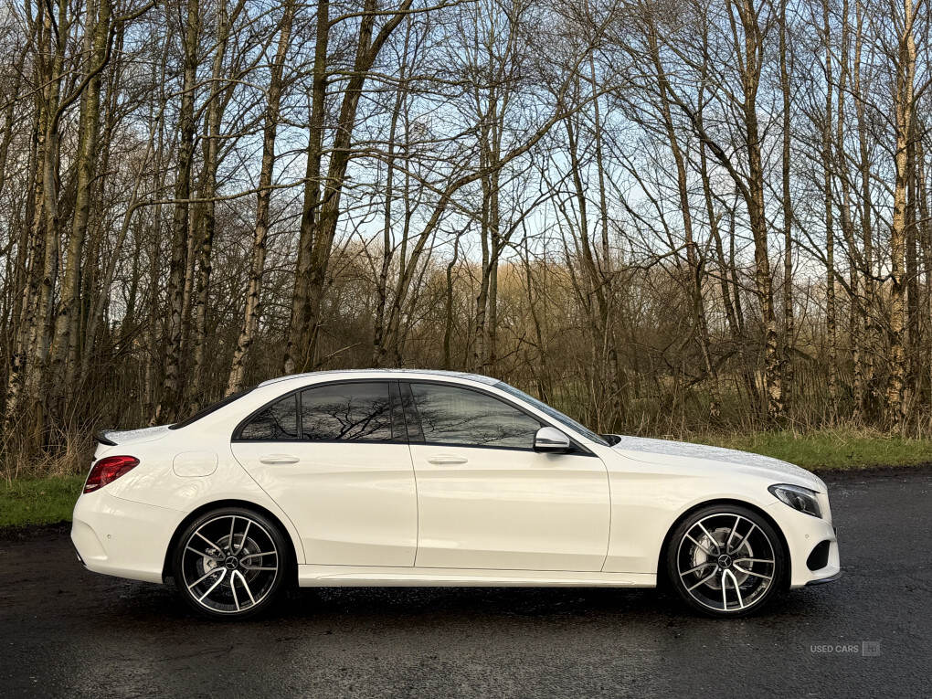 Mar 2016 Mercedes-Benz C-Class C220d AMG Line 4dr Auto
