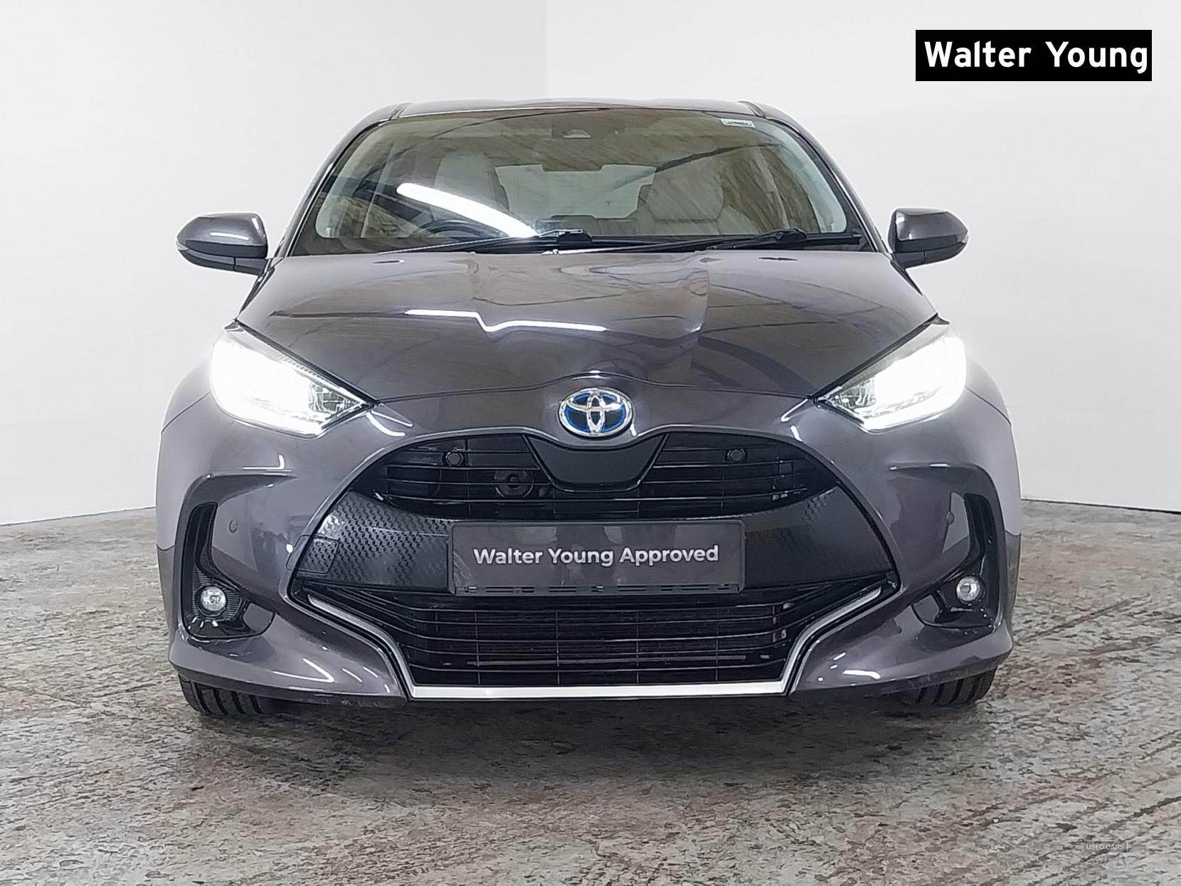 Nov 2021 Toyota Yaris 1.5 Hybrid Excel 5dr CVT