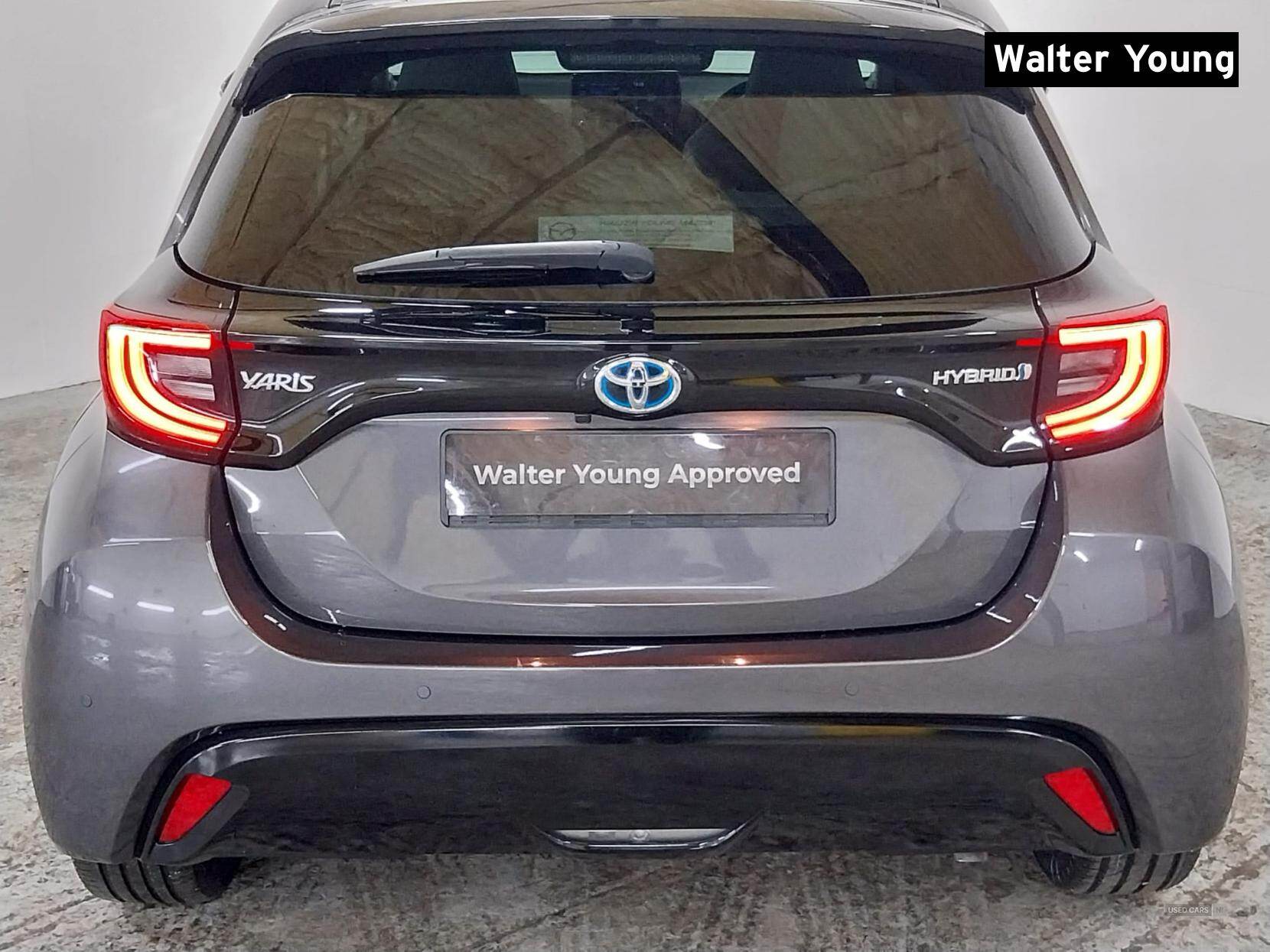 Nov 2021 Toyota Yaris 1.5 Hybrid Excel 5dr CVT
