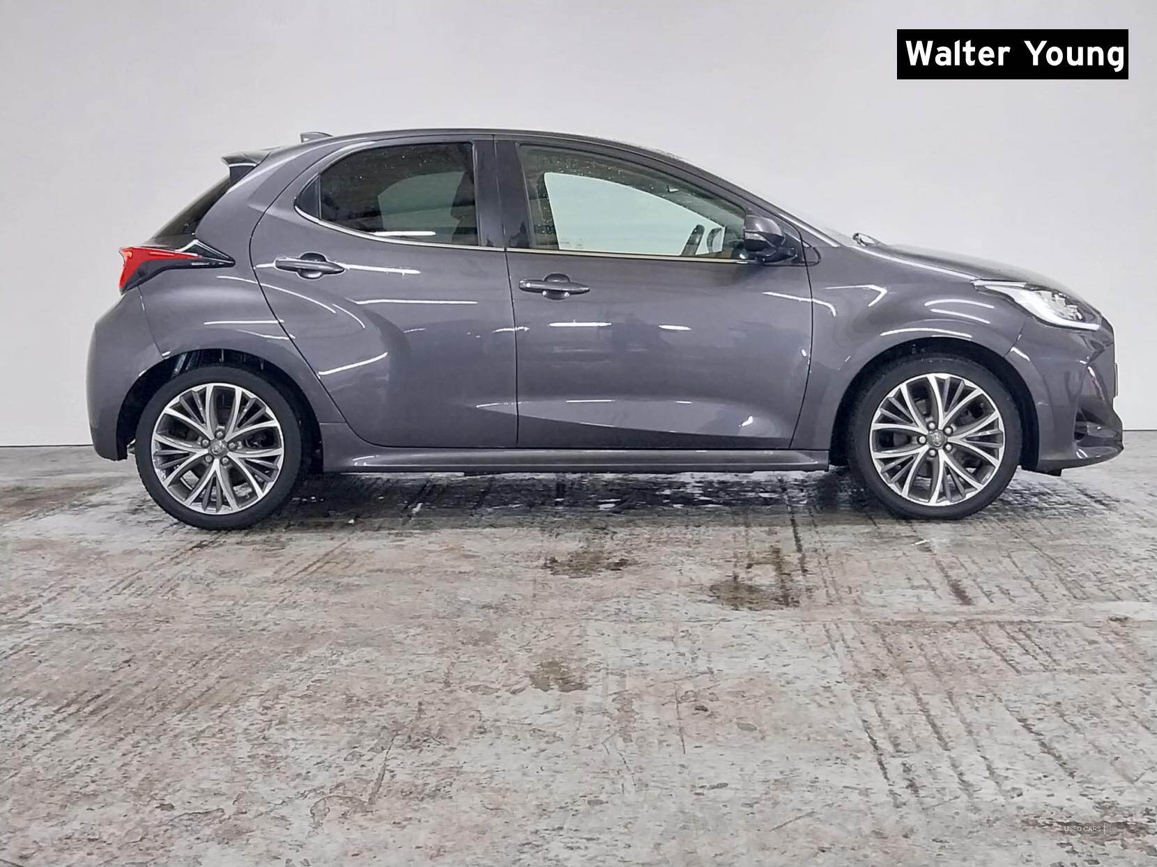 Nov 2021 Toyota Yaris 1.5 Hybrid Excel 5dr CVT
