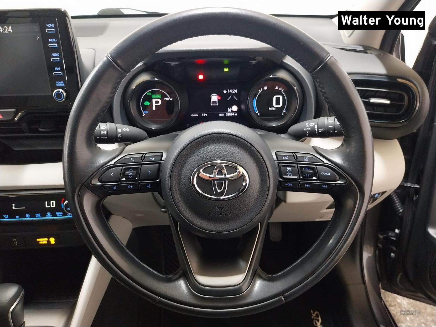 Nov 2021 Toyota Yaris 1.5 Hybrid Excel 5dr CVT