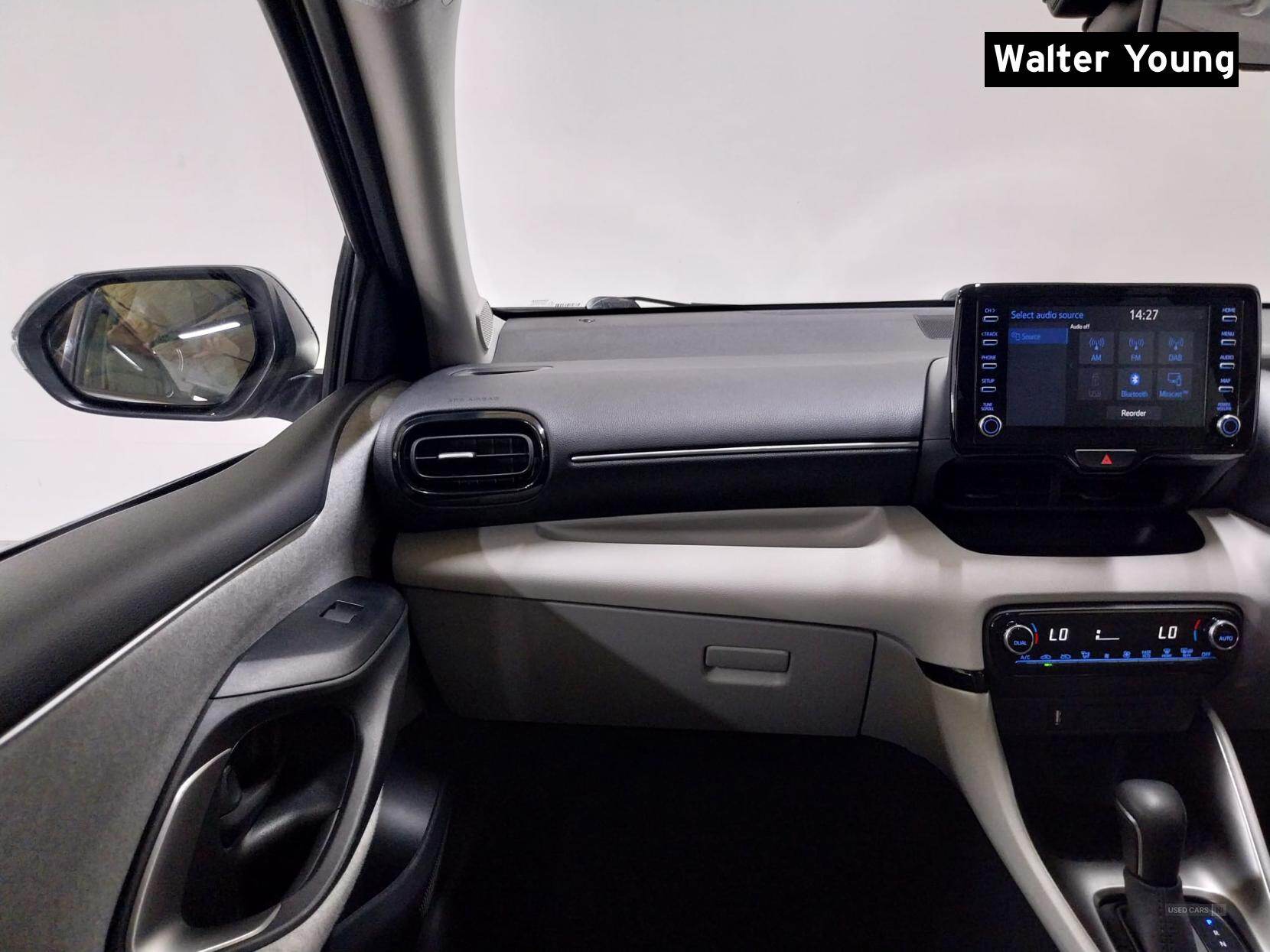 Nov 2021 Toyota Yaris 1.5 Hybrid Excel 5dr CVT