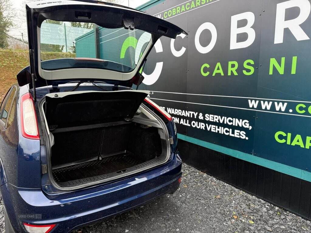 Mar 2011 Ford Focus 1.6 Zetec 5dr