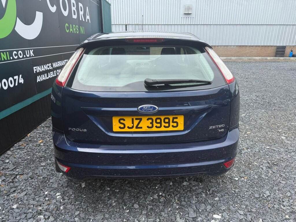 Mar 2011 Ford Focus 1.6 Zetec 5dr