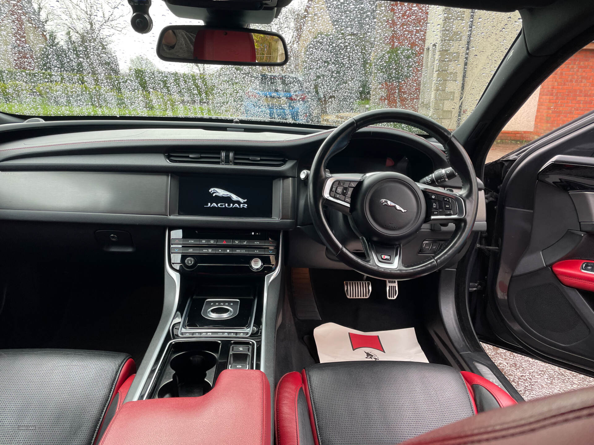 Jun 2016 Jaguar XF 3.0d V6 S 4dr Auto
